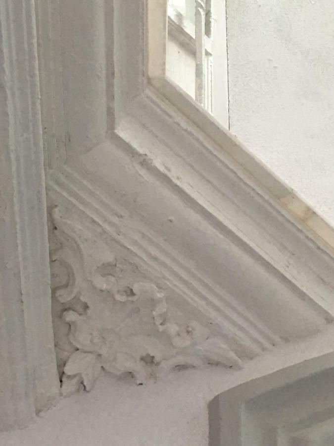 Diseno Y Confort Junto A La Catedral Cádiz Eksteriør billede