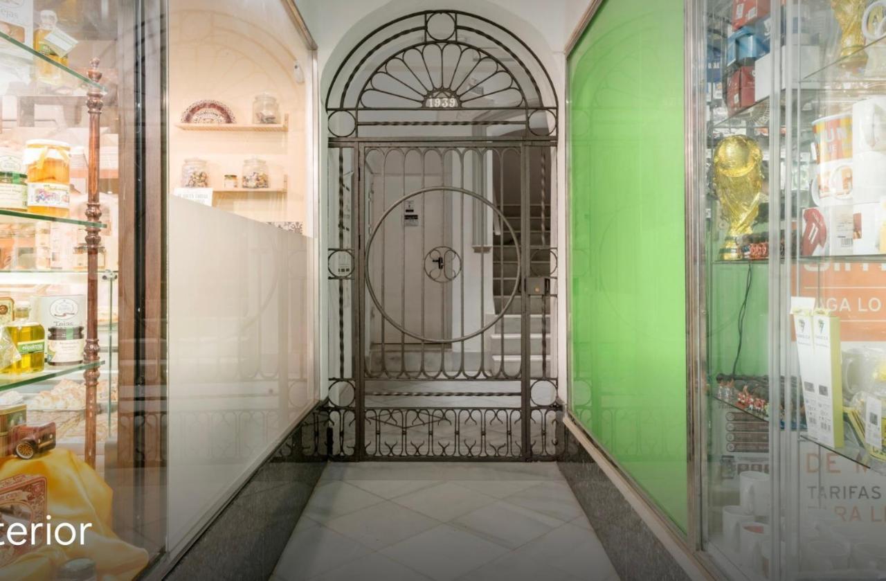 Diseno Y Confort Junto A La Catedral Cádiz Eksteriør billede